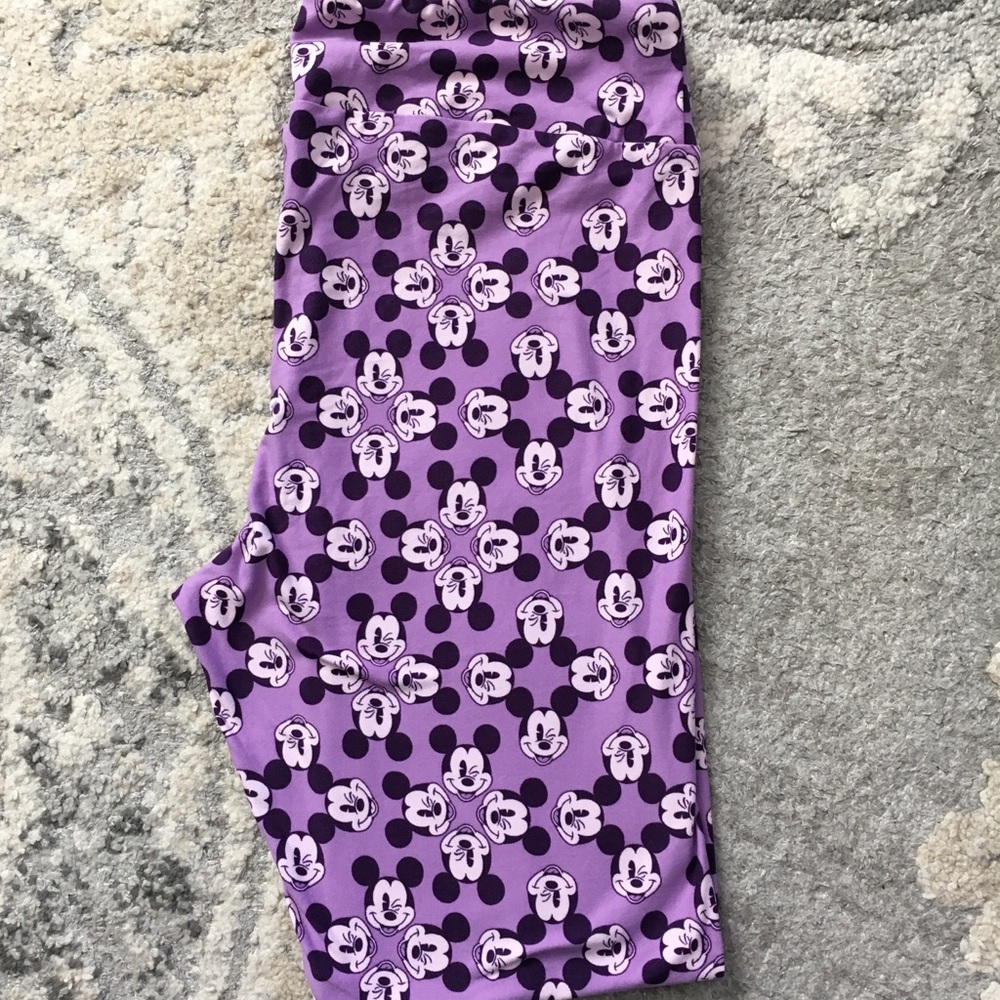 Tc Lularoe Disney leggings